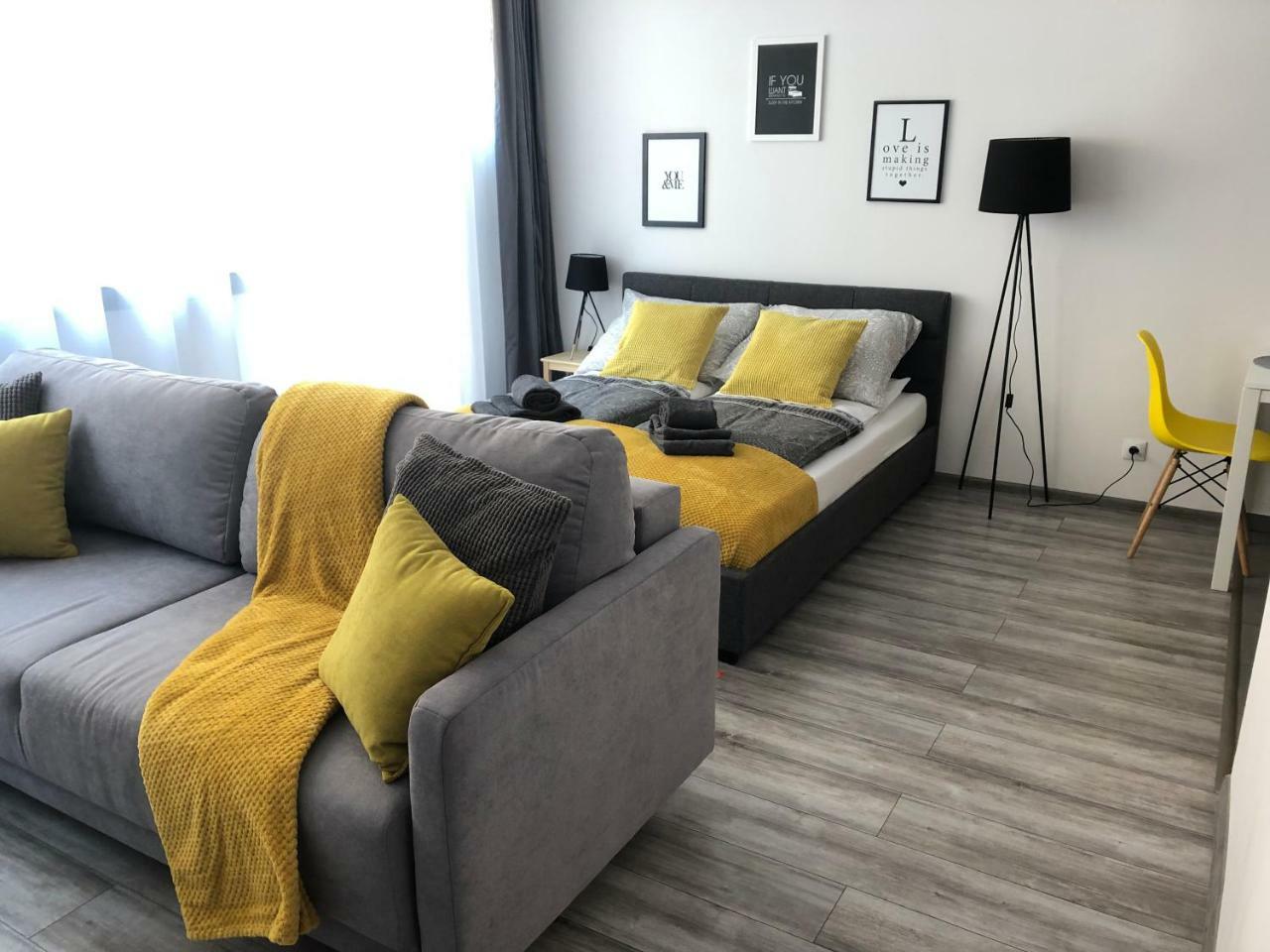 ילנייה גורה Apartament Szczesliwa 13 - Plac Ratuszowy מראה חיצוני תמונה
