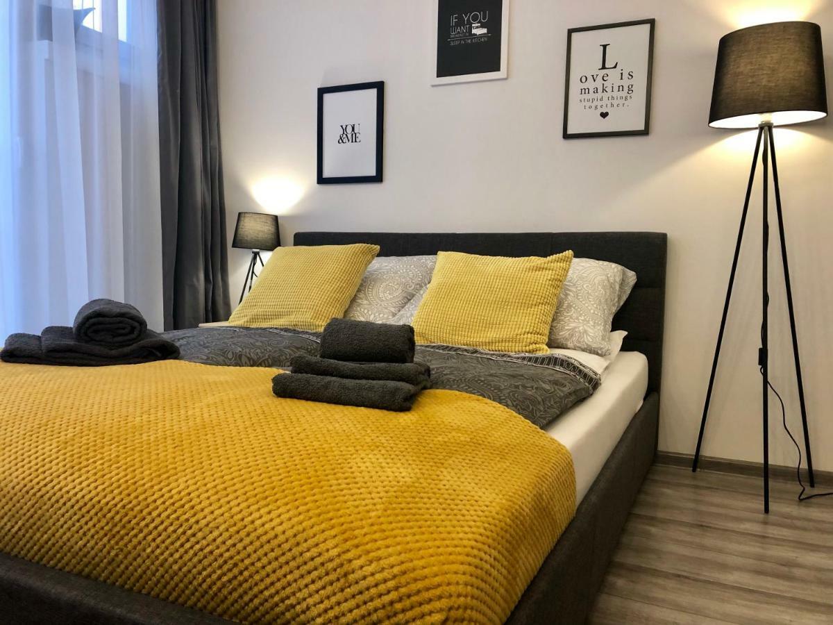 ילנייה גורה Apartament Szczesliwa 13 - Plac Ratuszowy מראה חיצוני תמונה